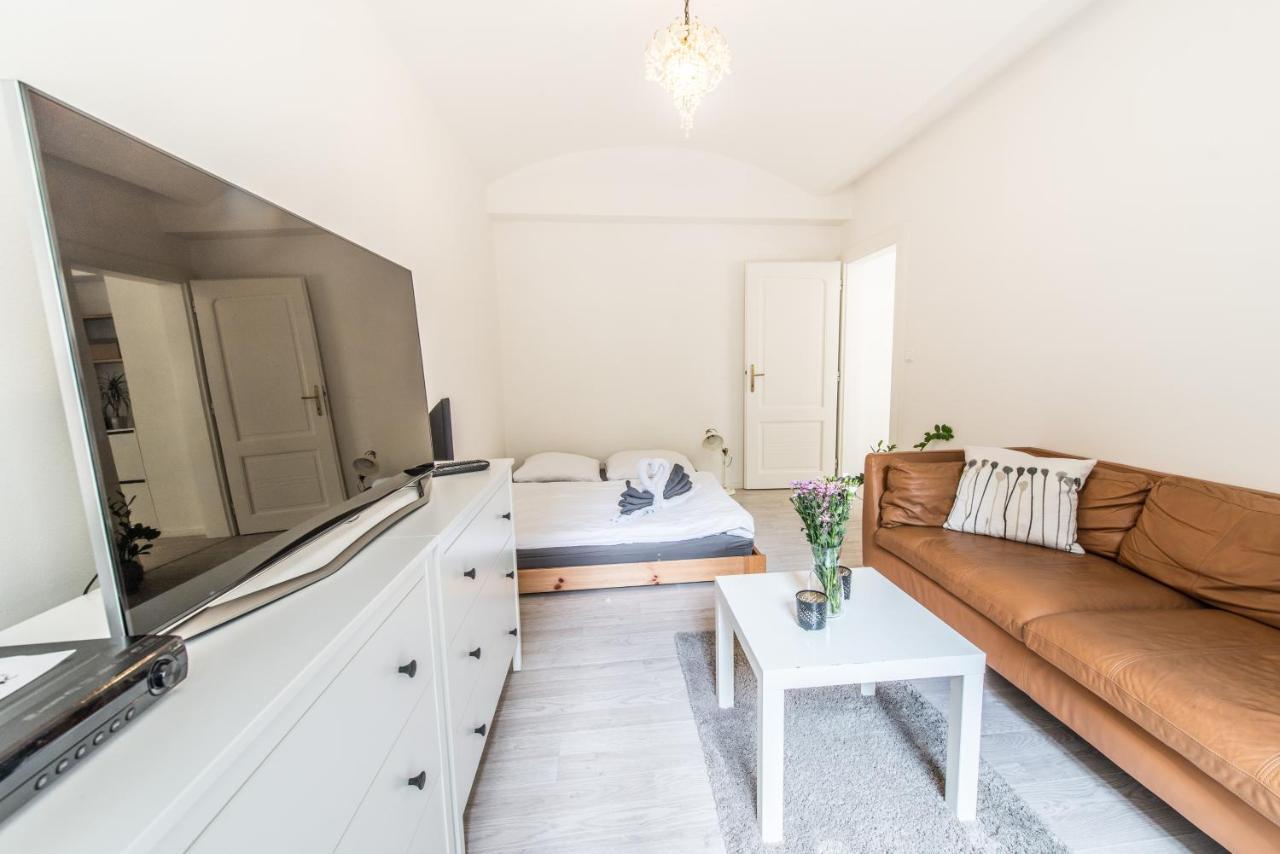 Quiet Apartment In The City Center With Own Terrace Prag Exterior foto